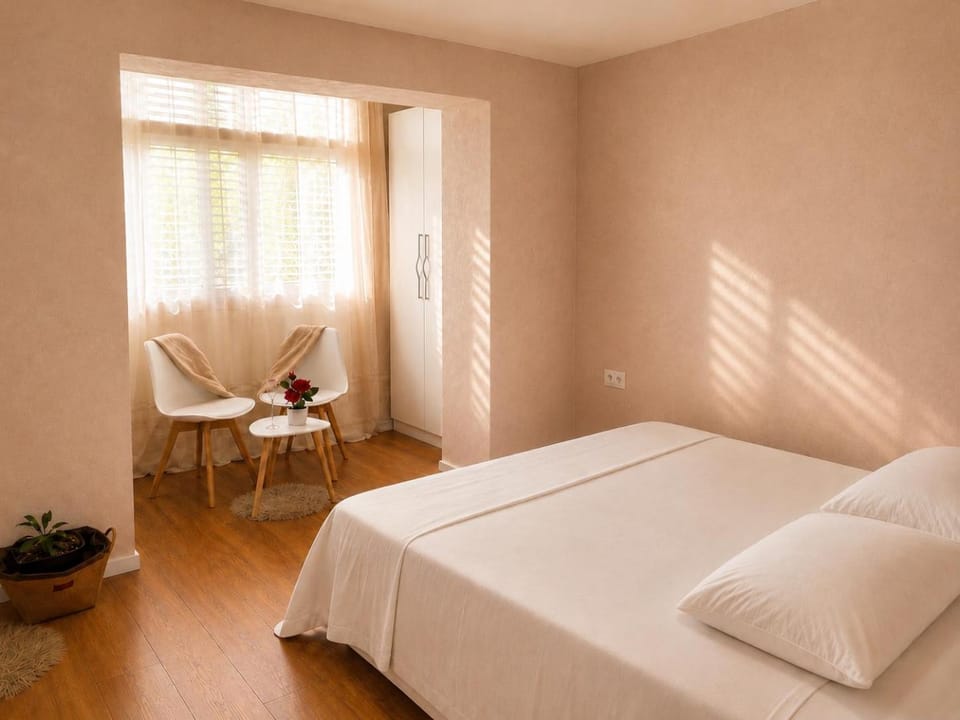 Koral & Elodi Cozy Tirana Stay Apartment in Tirana