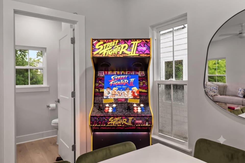 Pop Art Paradise-2.5 Blocks-Beach-Pets! House in Myrtle Beach