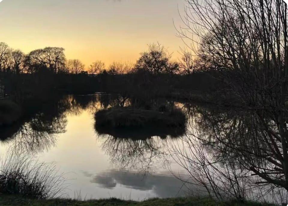 Lodge 5 Upton Lakes & Lodges Old Hill Cullompton Devon EX151RA House in East Devon District