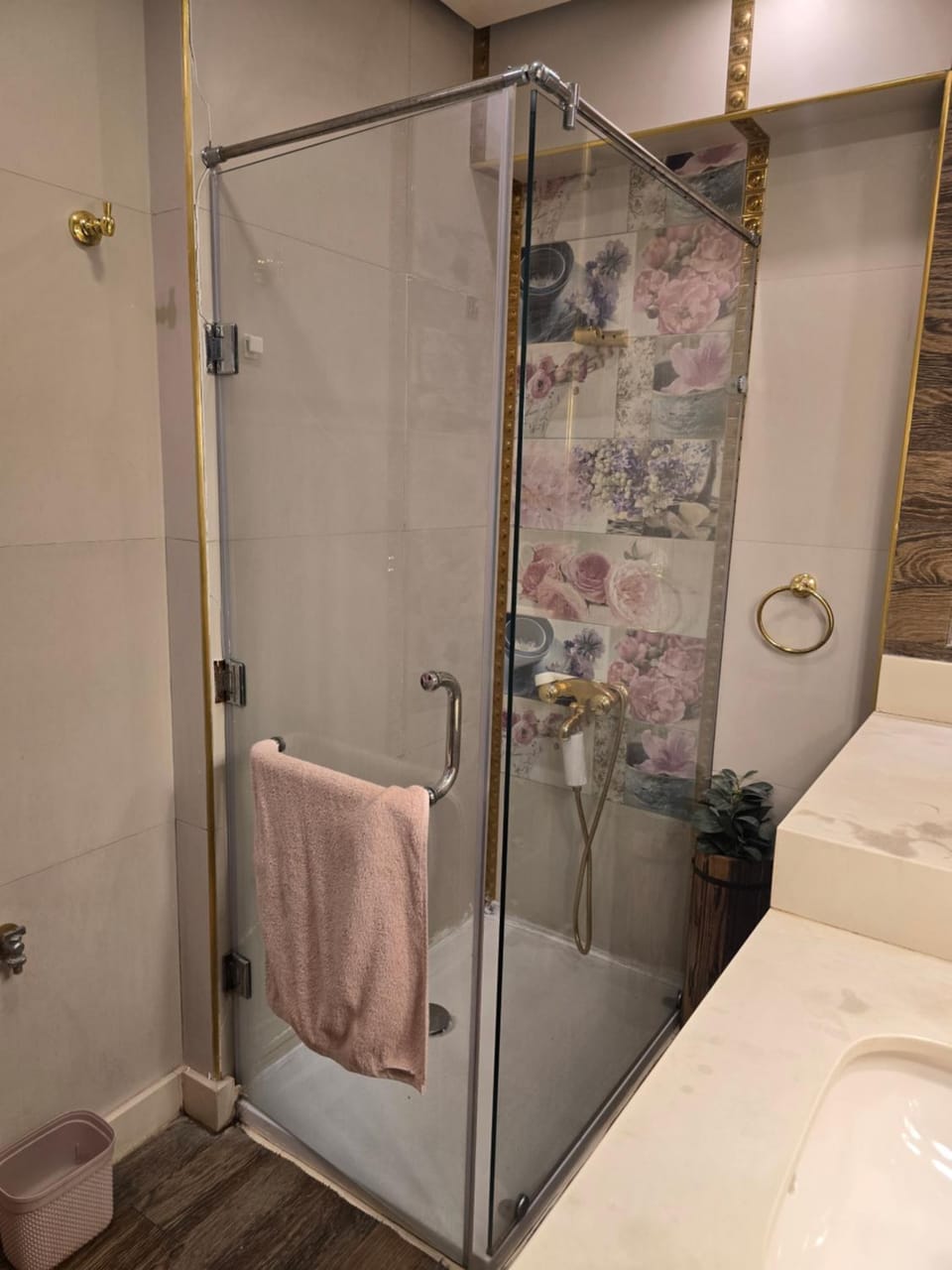Shower, Bathroom