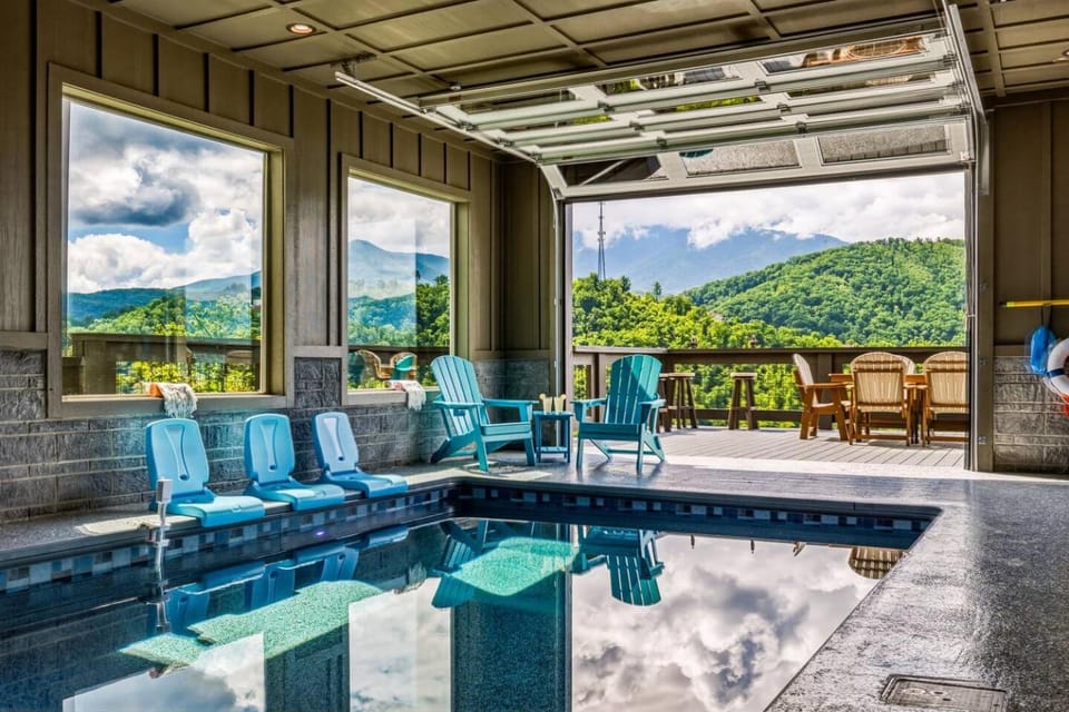 Smokey Mountain High House in Gatlinburg