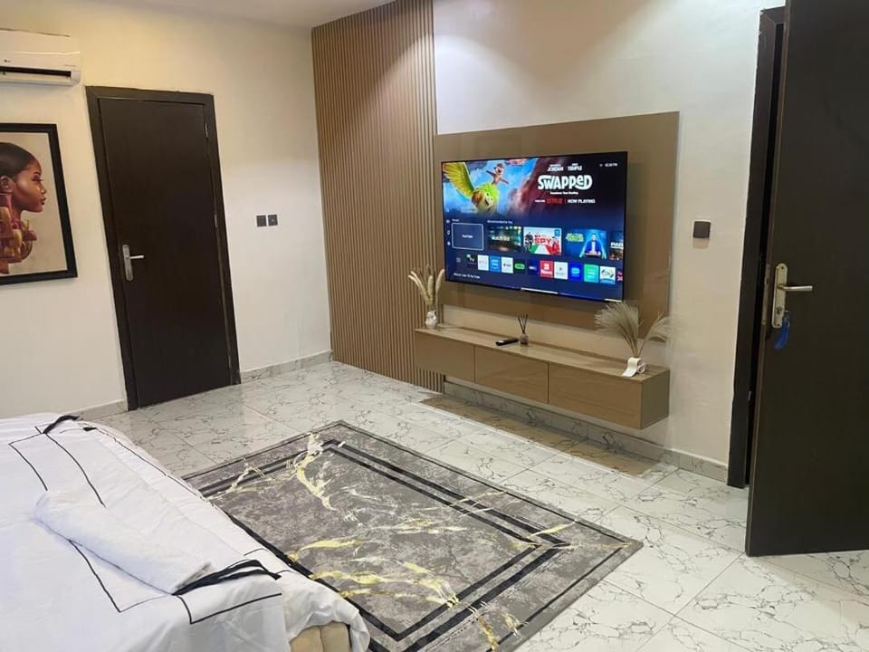 2-Bedroom Service apartment in Lekki Apartment in Lagos, Nigeria