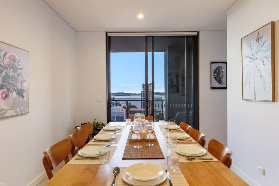 Luxury Sky Home with Stunning Water Views Apartment in Gosford