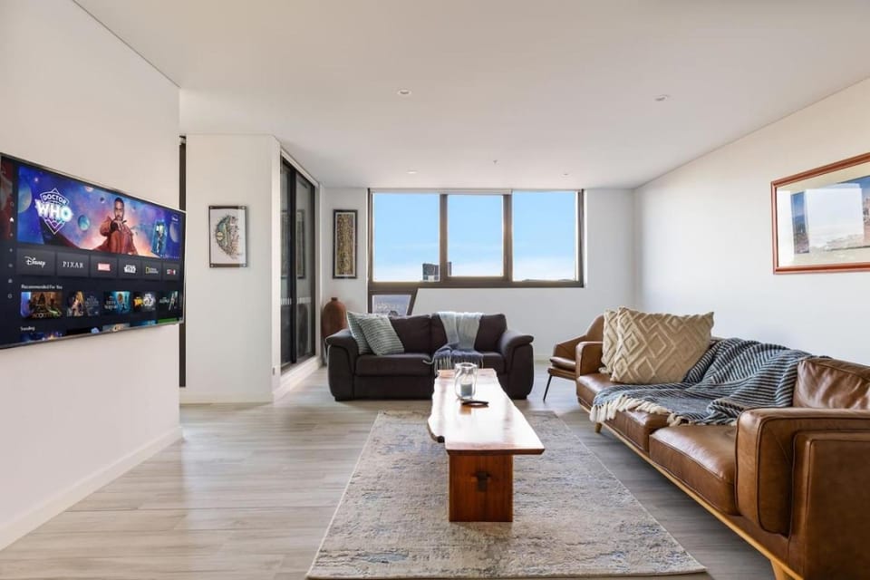 Luxury Sky Home with Stunning Water Views Apartment in Gosford