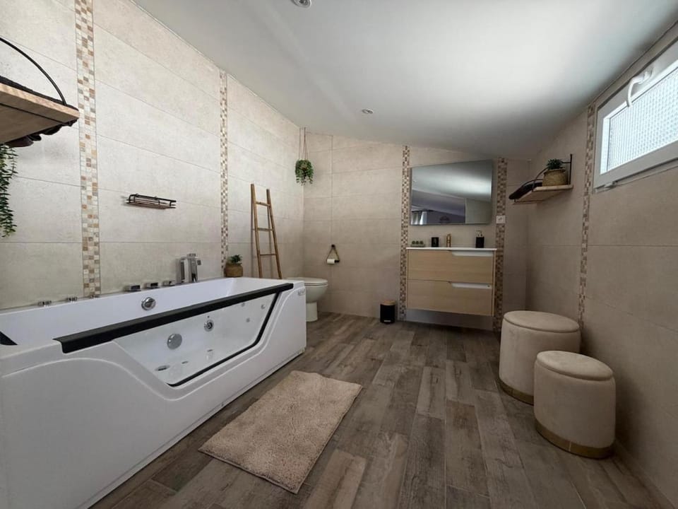 Villa confort , 3 chambres , piscine Villa in Occitanie