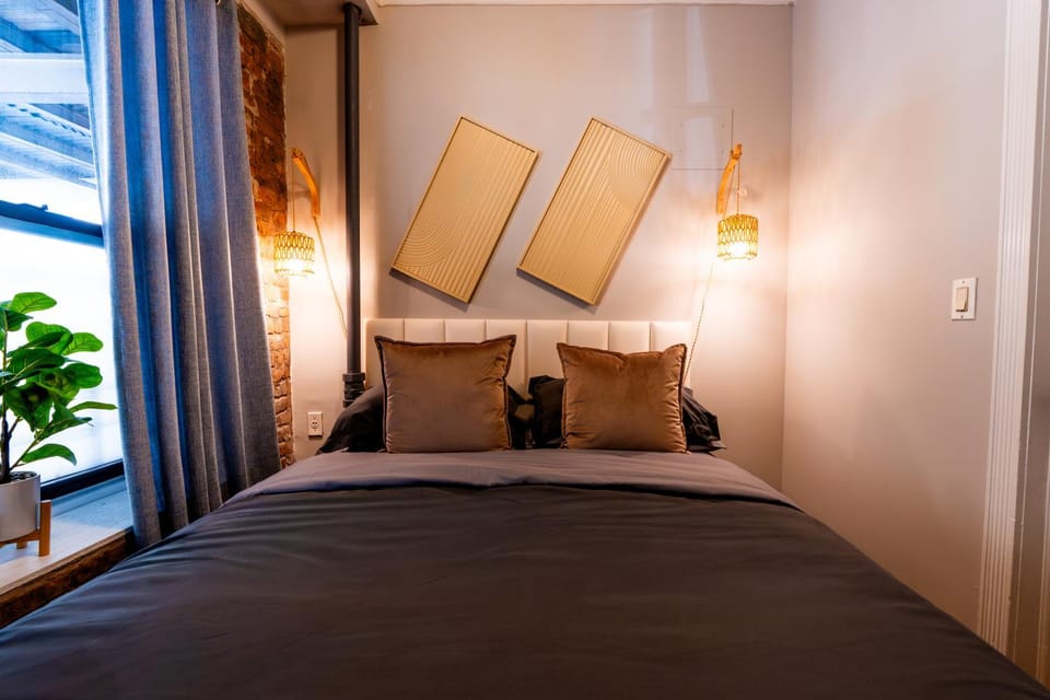Elegant NYC Suite - Self Check-in Apartment in Upper Manhattan