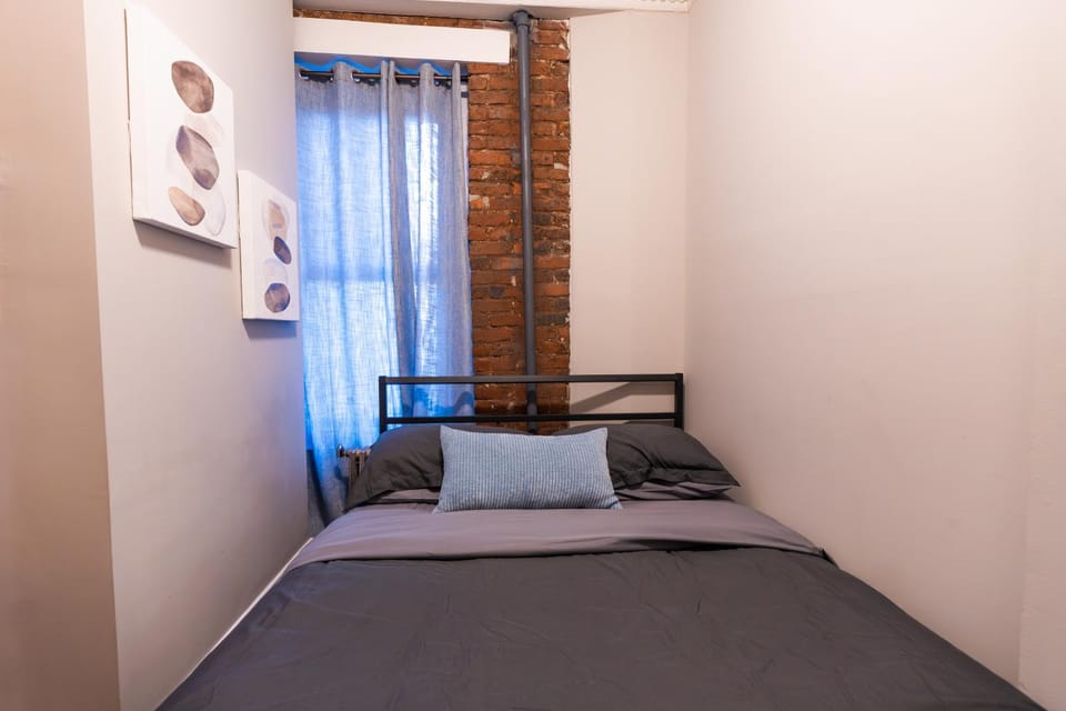 Elegant NYC Suite - Self Check-in Apartment in Upper Manhattan