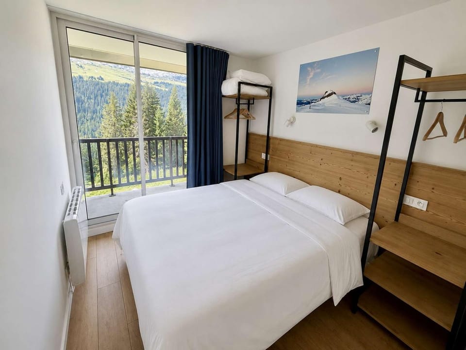 Appartement rénové vue montagne - 8 pers. - FR-1-687-123 Apartment in Arâches-la-Frasse