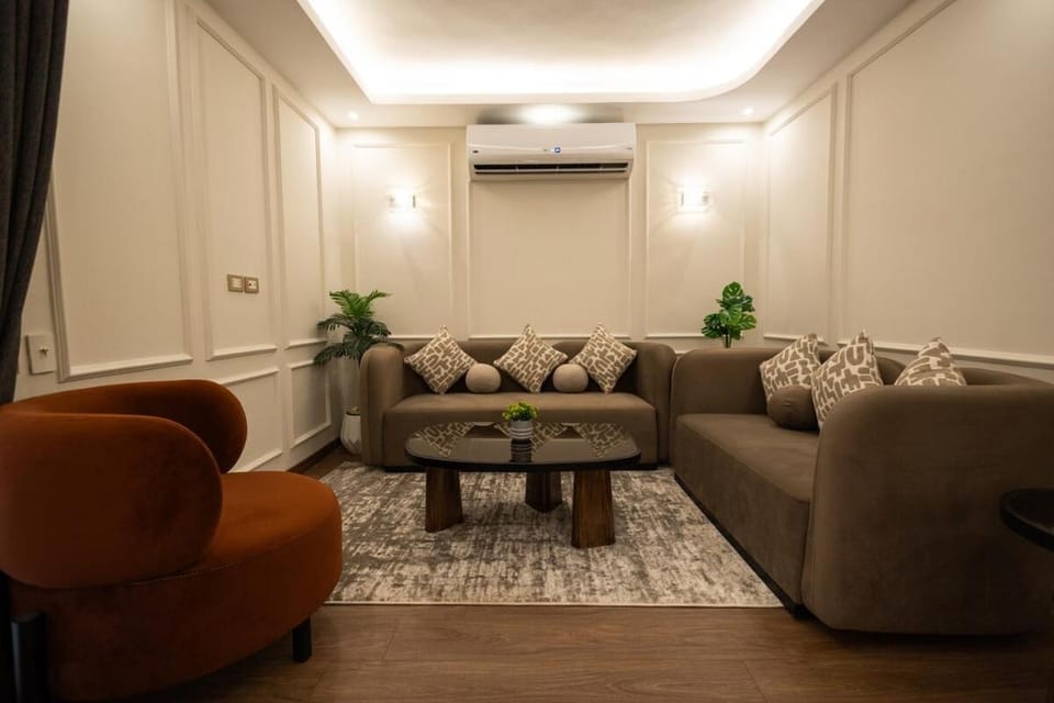Living room, Seating area, air conditioner