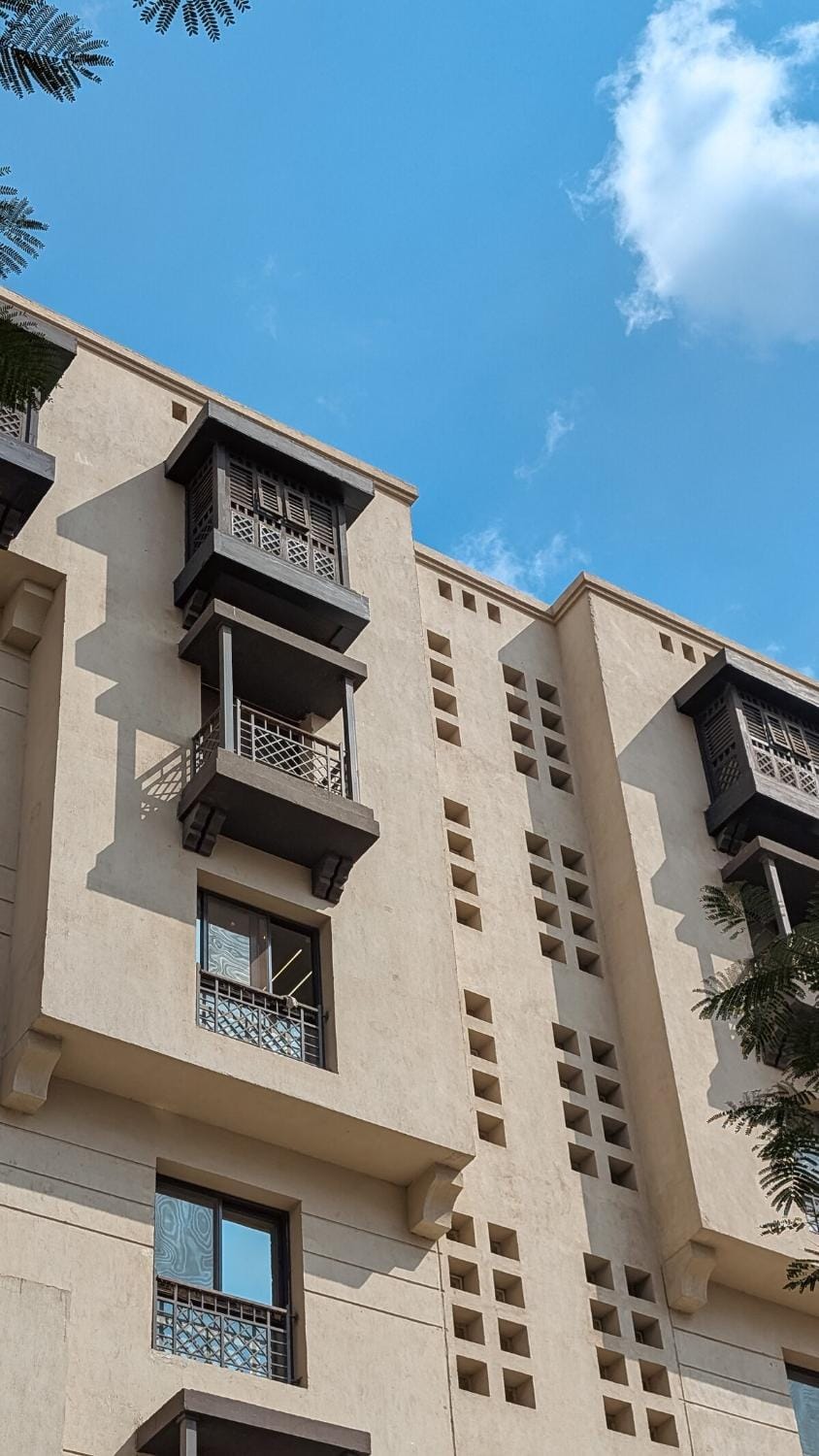 Property building, Day, View (from property/room), Balcony/Terrace