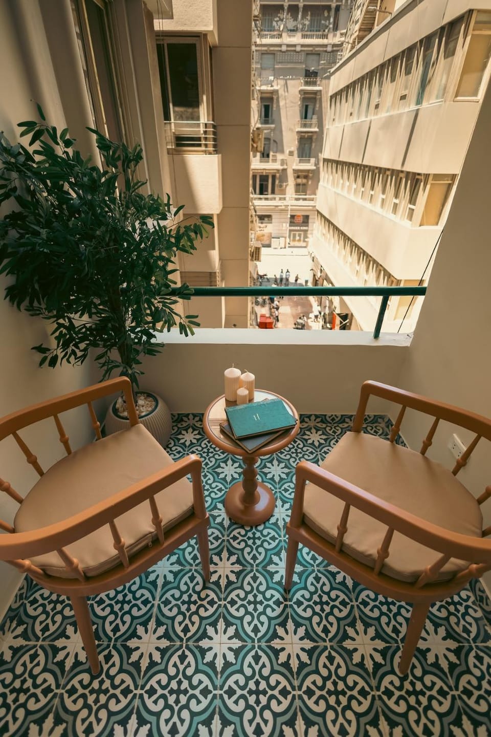 Patio, Day, View (from property/room), Balcony/Terrace, Living room, Seating area, Dining area