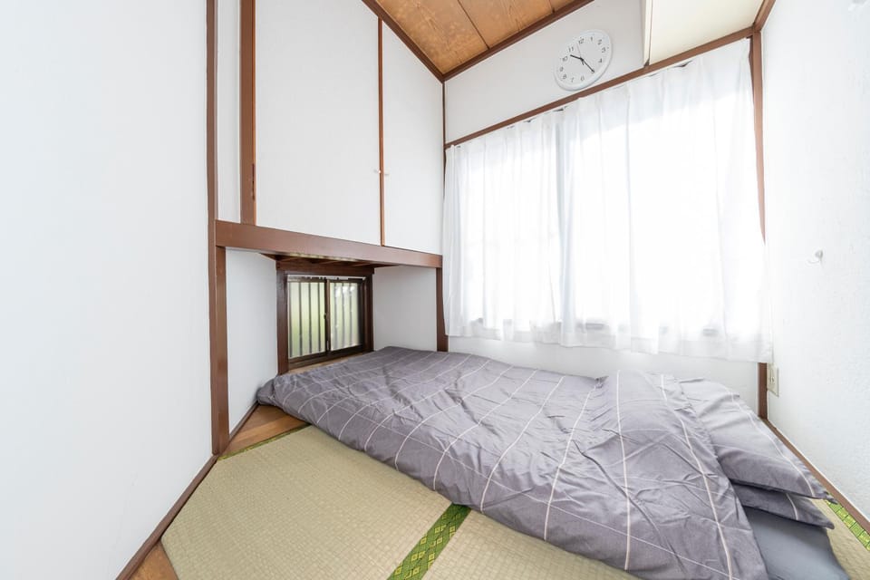 Kita-Ikebukuro 3-Bedroom House Apartment in Japan