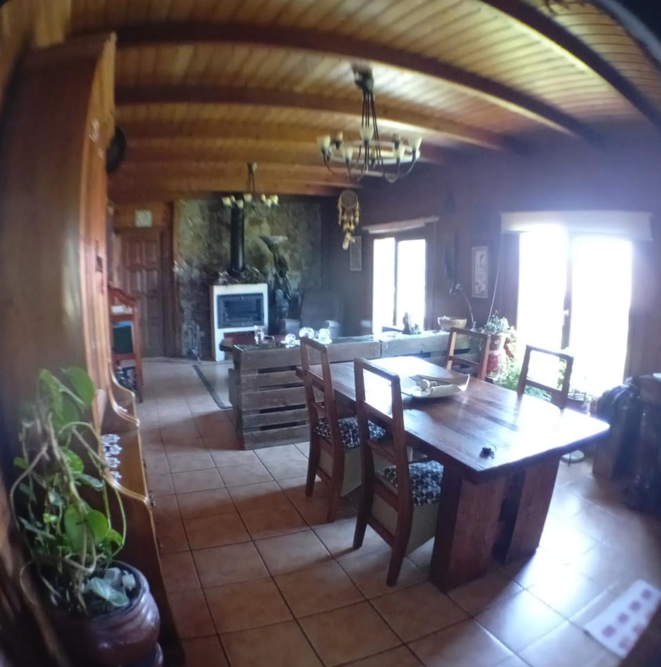 Madera Top 3 dormitorios Chalet in Galicia