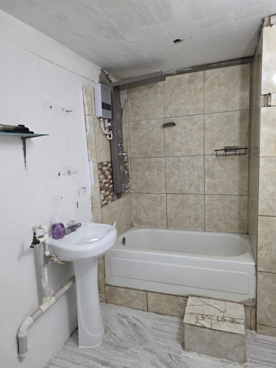 Bathroom, Bath