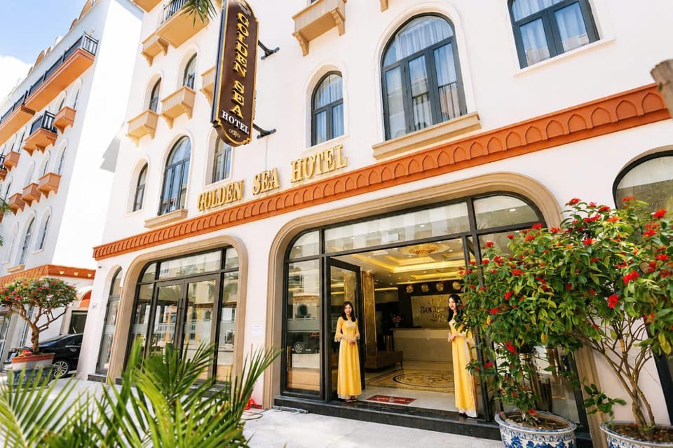 Khách sạn Golden Sea Hạ Long Hotel in Vietnam