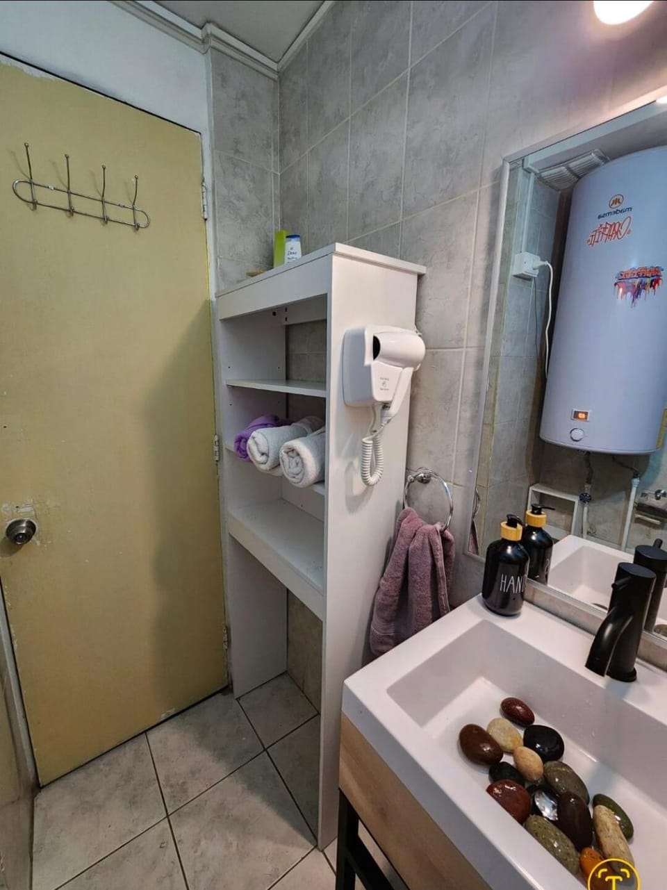 Santiago Urban Oasis, Centro, hasta 8 P, WIFI6 Apartment in Santiago