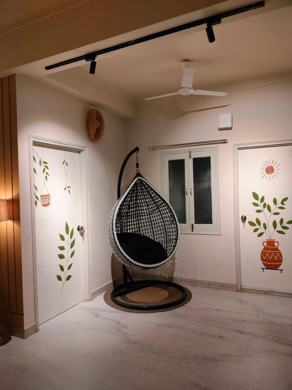 Luxury 3 BHK Near Fateh Sagar Lake, Saheliyon Ki Bari Apartment in Udaipur