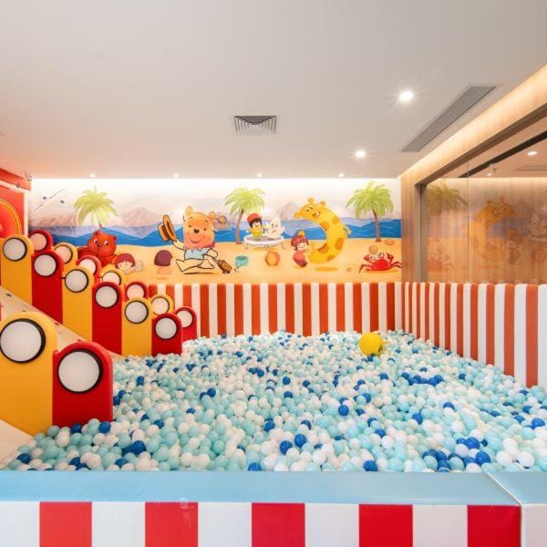 Kids's club
