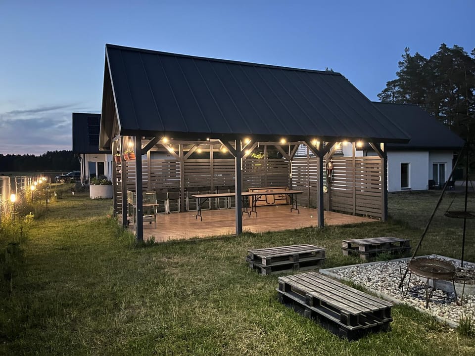Night, BBQ facilities, Garden, Garden view