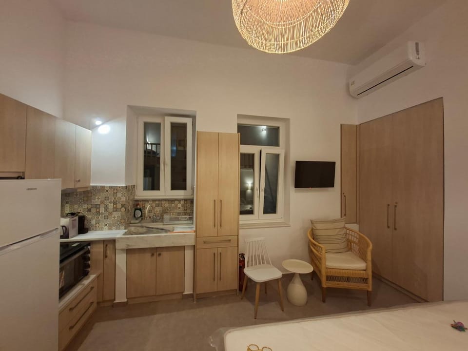 Blue Window - B Apartment in Decentralized Administration of the Aegean