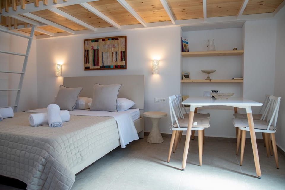 Blue Window - B Apartment in Decentralized Administration of the Aegean