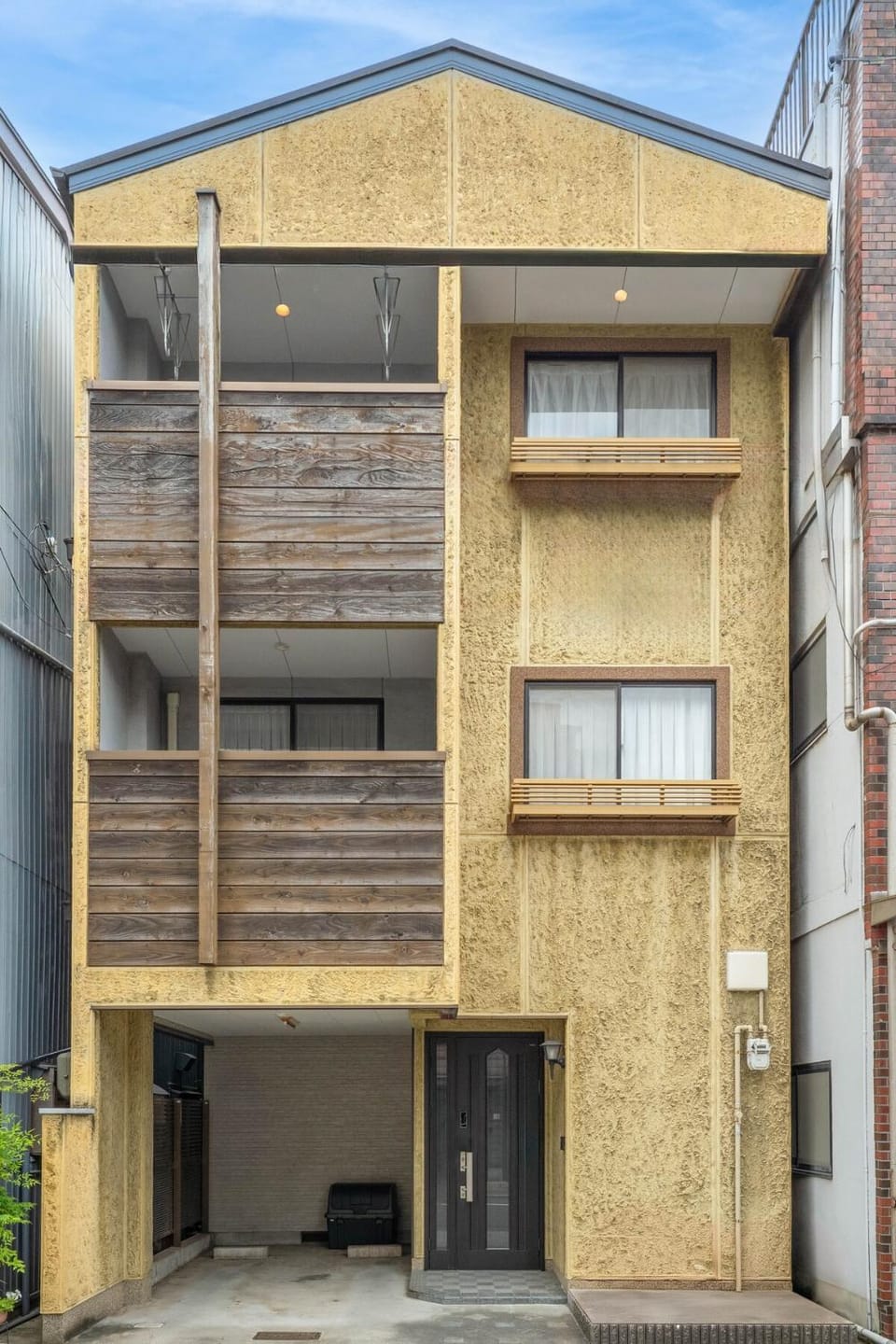 ゲストハウス汐凪 Apartment in Osaka