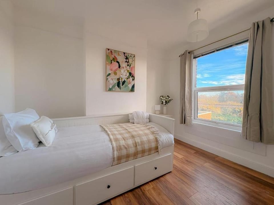 Yarmouth Road Apartment in Norwich