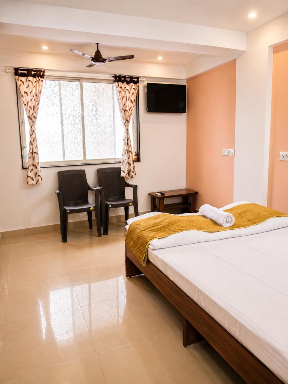 Hotel Velvet Nest Hotel in Pune