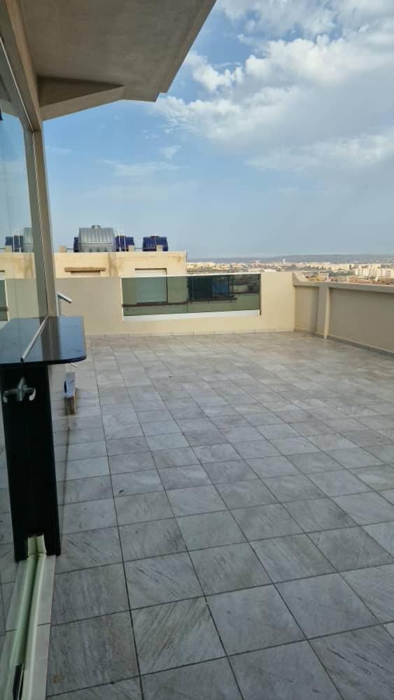 Appartement 5 Apartment in Oran Province, Algeria