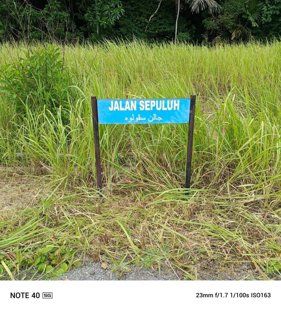 DanZaStay4 at WK - 2km to WKelian Border House in Pahang, Malaysia