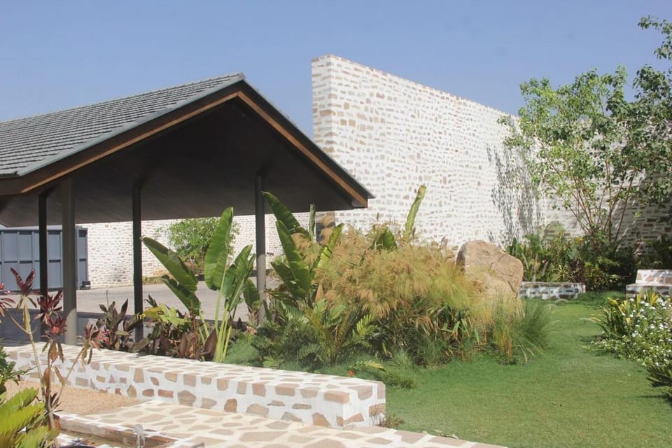 Monkey Forest - nature stay Villa in Gujarat