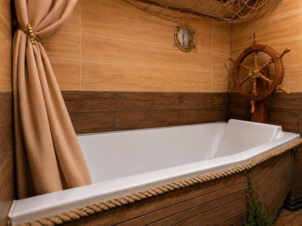Bathroom, Bath