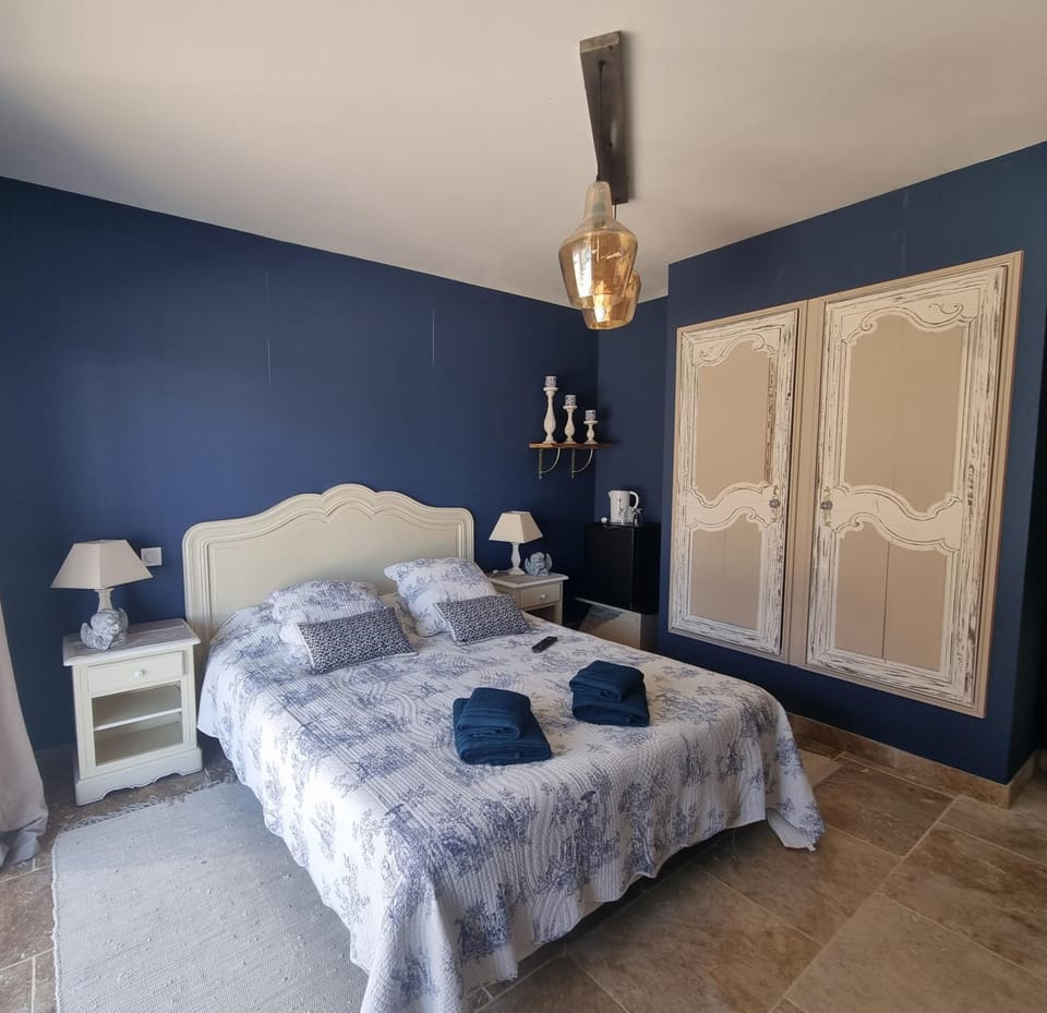 VILLa LOLANTGENA Bed and Breakfast in Nouvelle-Aquitaine