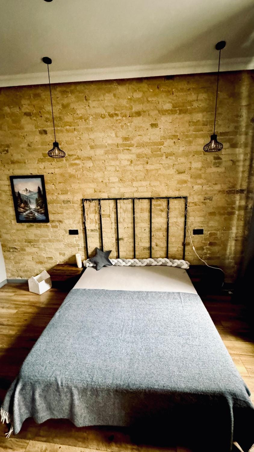 Лофт-апартамент рядом с Костёлом Apartment in Kiev City - Kyiv