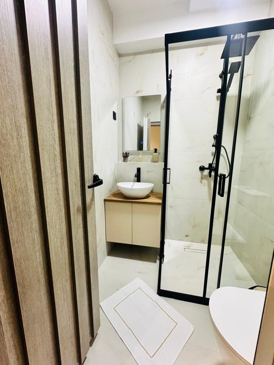Shower, Bathroom