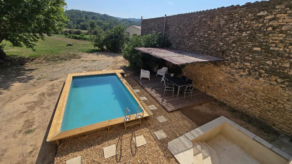La Bégude House in Lacoste