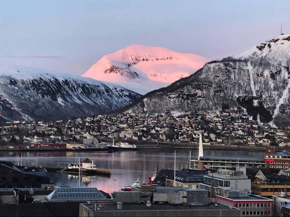 Quiet quality studio in city center Apartment in Tromso