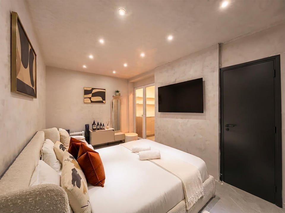 UrbanFlat 11 - Studio pour 3 Paris 17 Apartment in Paris
