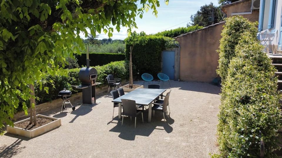 Gite le piauzier avec piscine privée House in Sablet