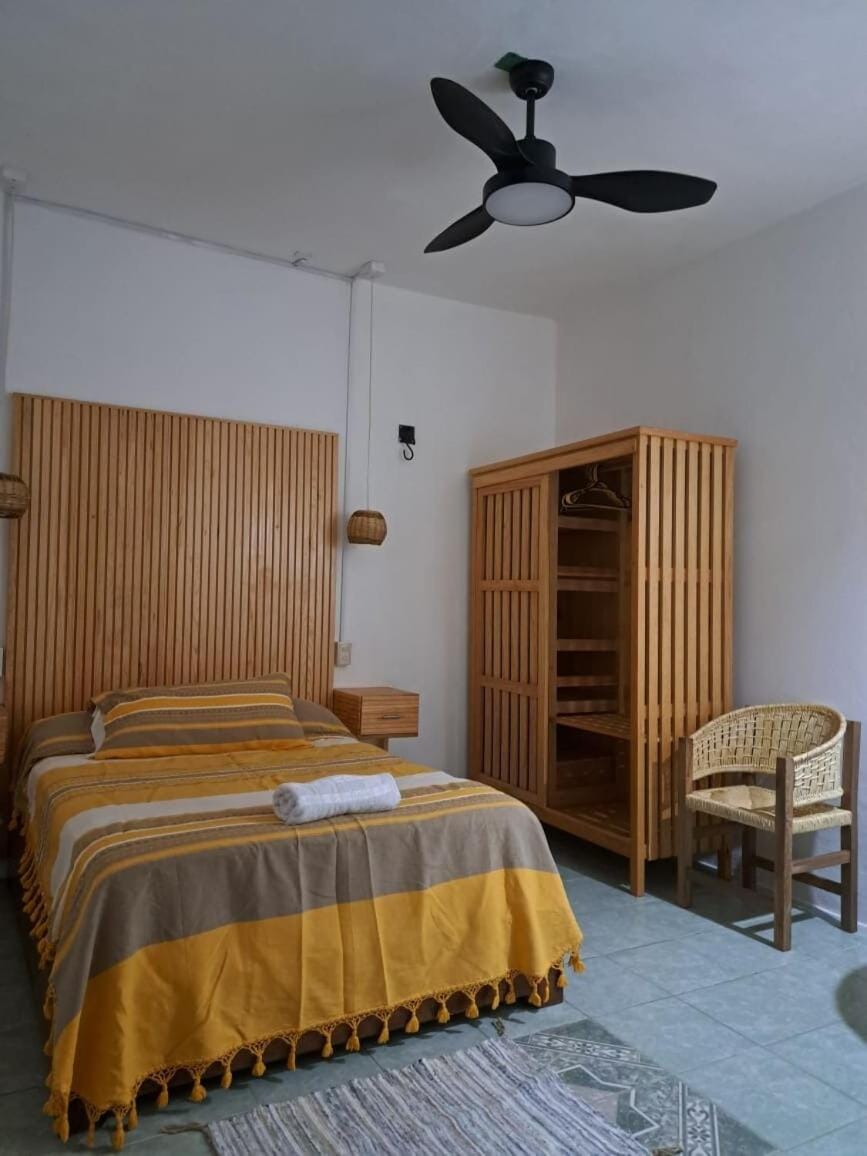 casa Loma Lind Apartment in Brisas de Zicatela
