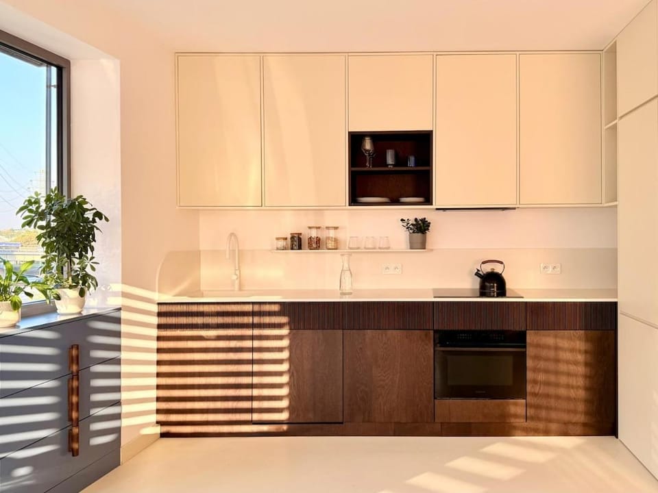 Kitchen or kitchenette, stove