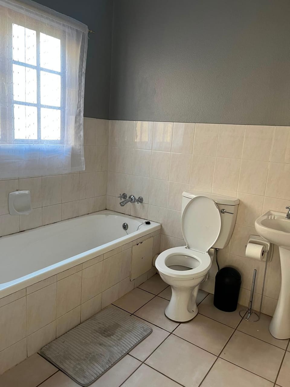 40 at Pendleburry Apartment in North West, South Africa