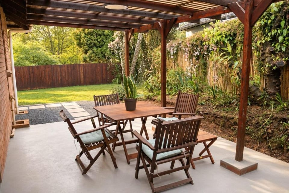 Garden, Dining area, Garden view