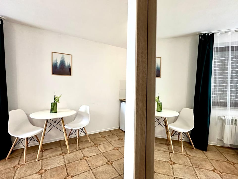 Studio Żubrova Apartment in Gdansk