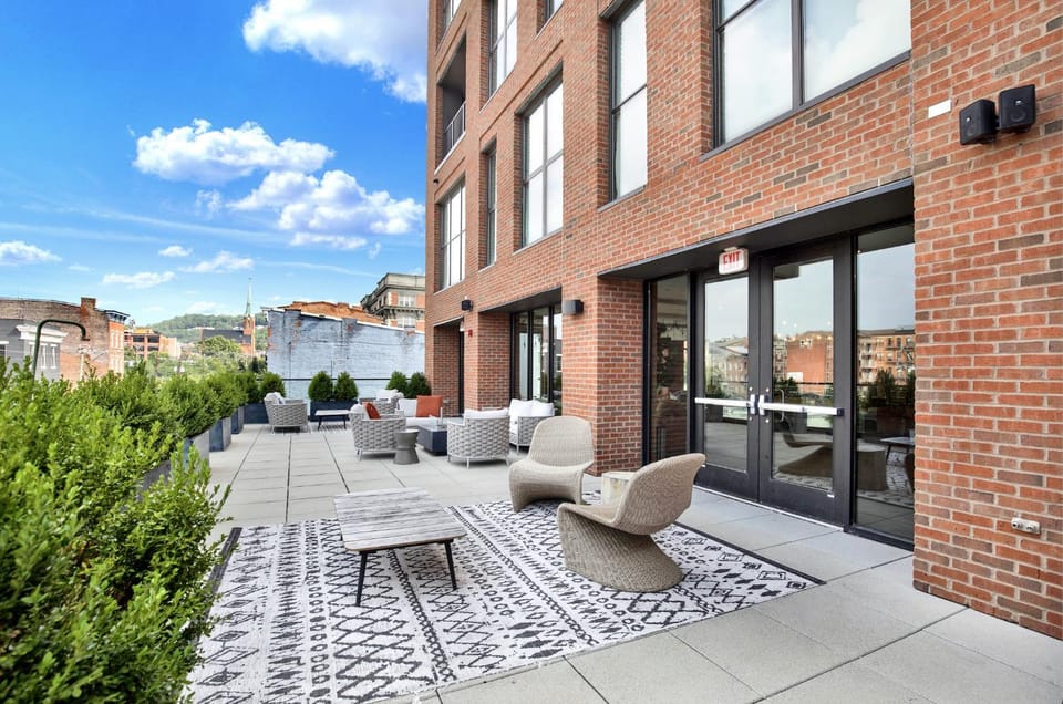 Patio, View (from property/room), Balcony/Terrace, Seating area