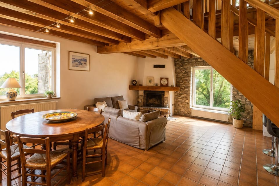 Living room, Seating area, Dining area