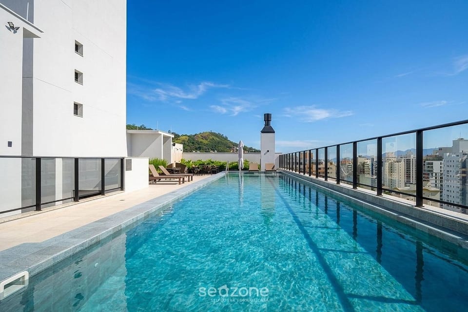 Balcony/Terrace, Seating area, City view, Mountain view, Area and facilities, Swimming pool