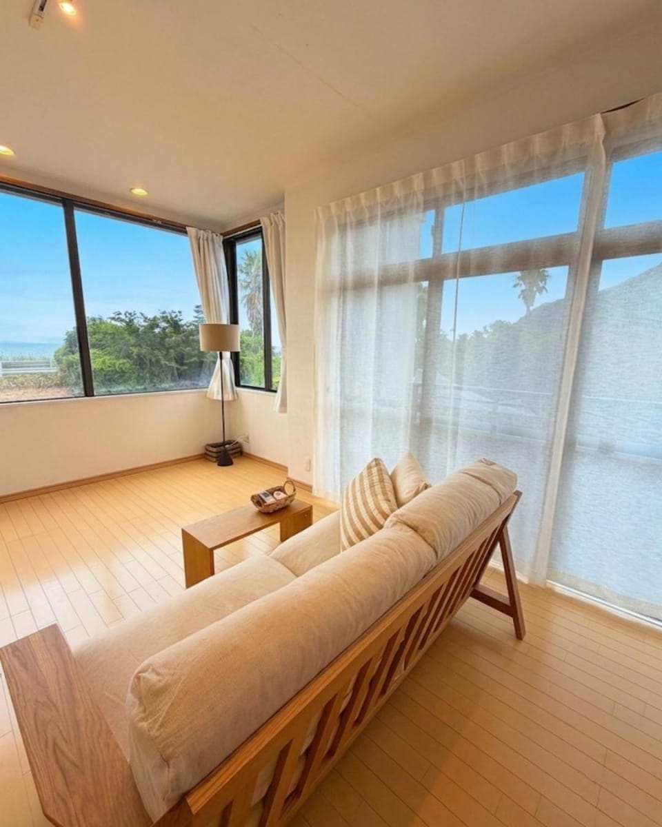 Natural landscape, View (from property/room), Living room, Photo of the whole room