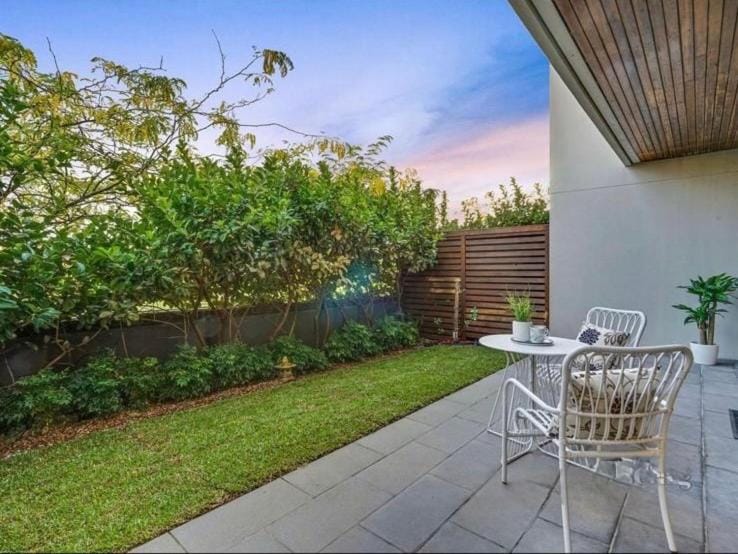 The Oval - Like Resort Living House in Mulgrave
