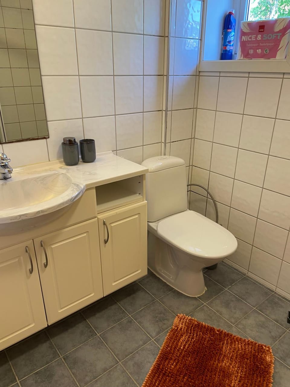 Shared apartment near Tromsø city center Apartment in Tromso